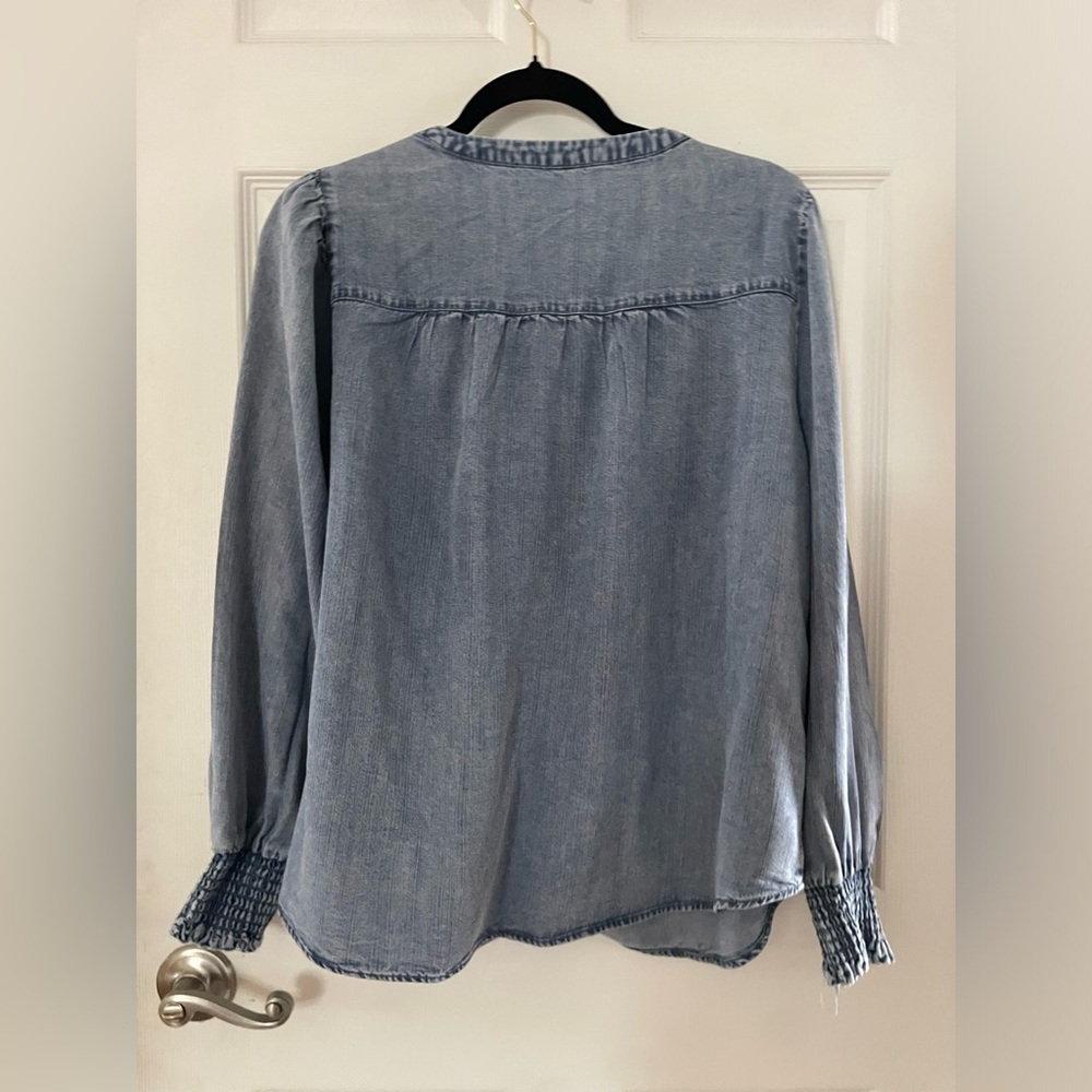 Jane and Delancey Light Blue Denim Button-Front Shirt - Picture 4 of 4